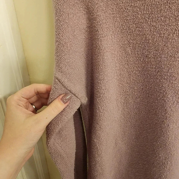 Light purple Du Jour sweater with back detail size XS - Picture 2 of 5